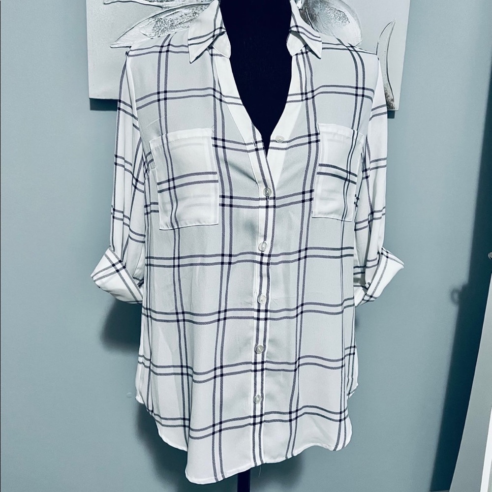 Fortune + Ivy Black & White Button Up Top 😍👚🤗